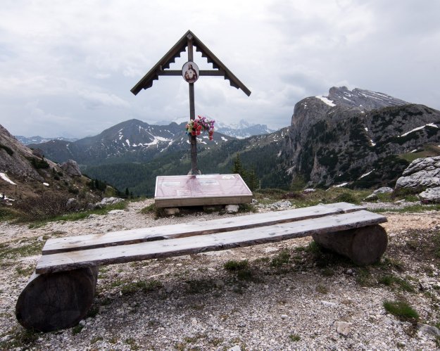 33942663_1557960817659340_7728267464118632448_o